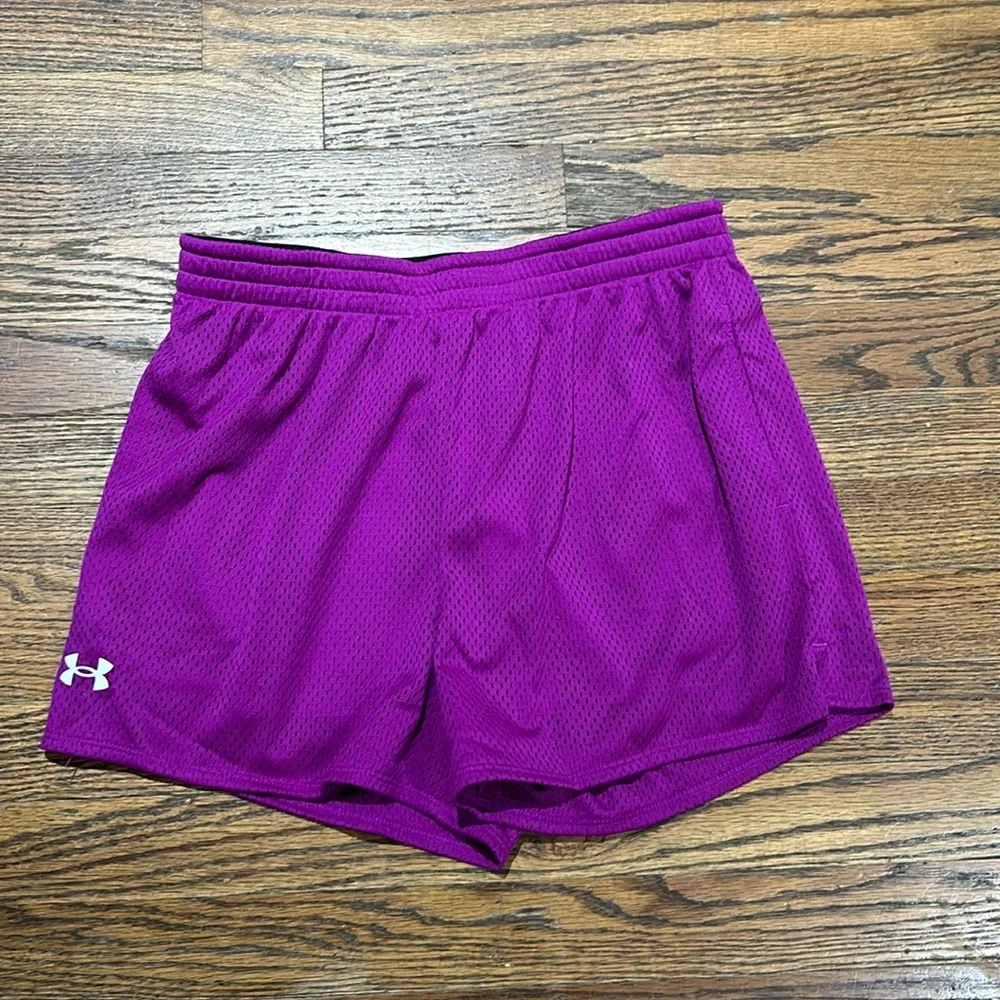 Under Armor Shorts - Picture 1 of 4